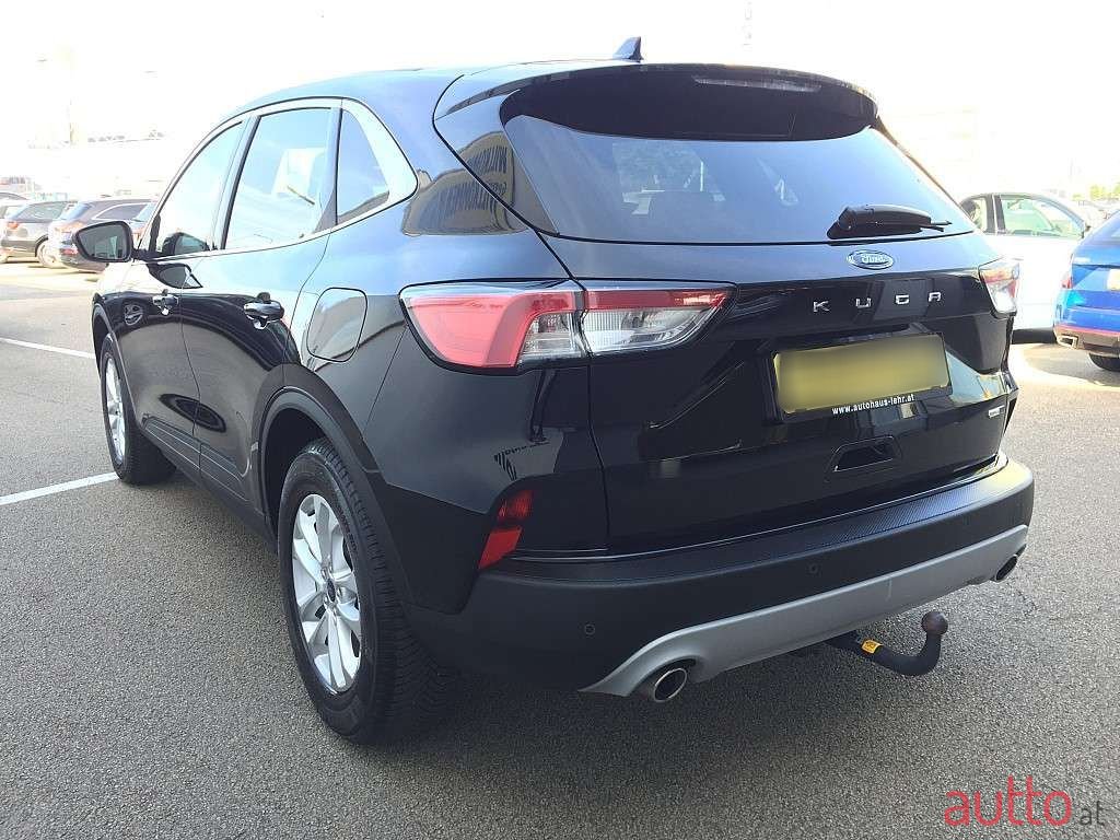 2020' Ford Kuga photo #4