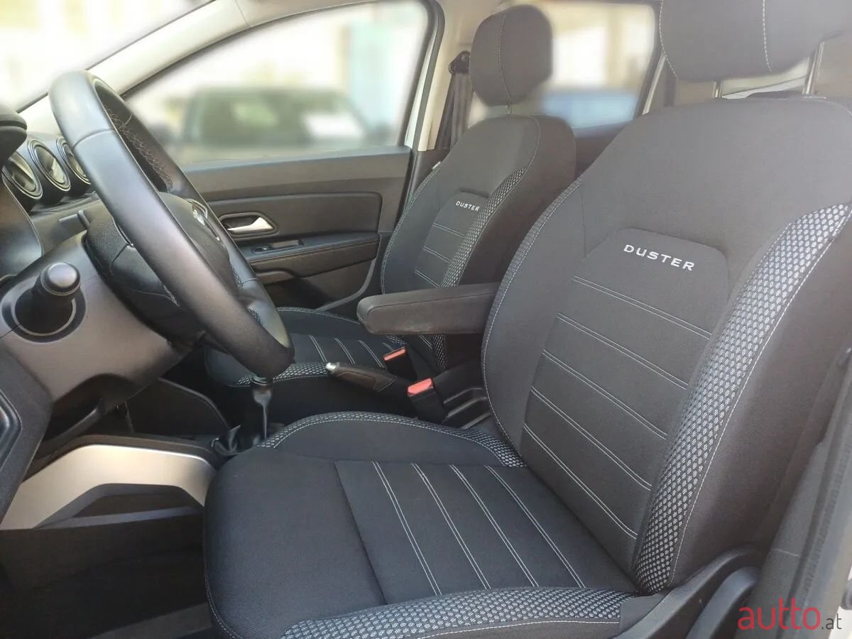 2020' Dacia Duster photo #4