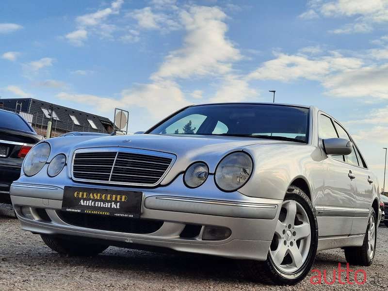 2000' Mercedes-Benz E-Klasse photo #2