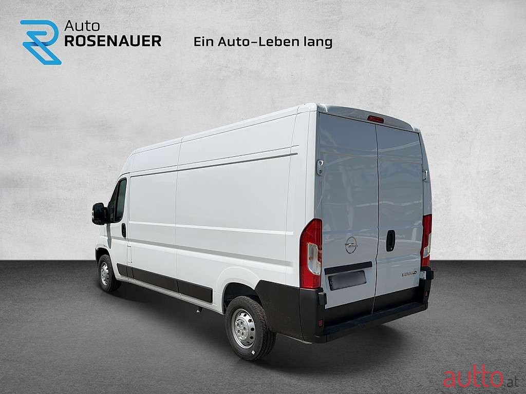 2023' Opel Movano photo #5