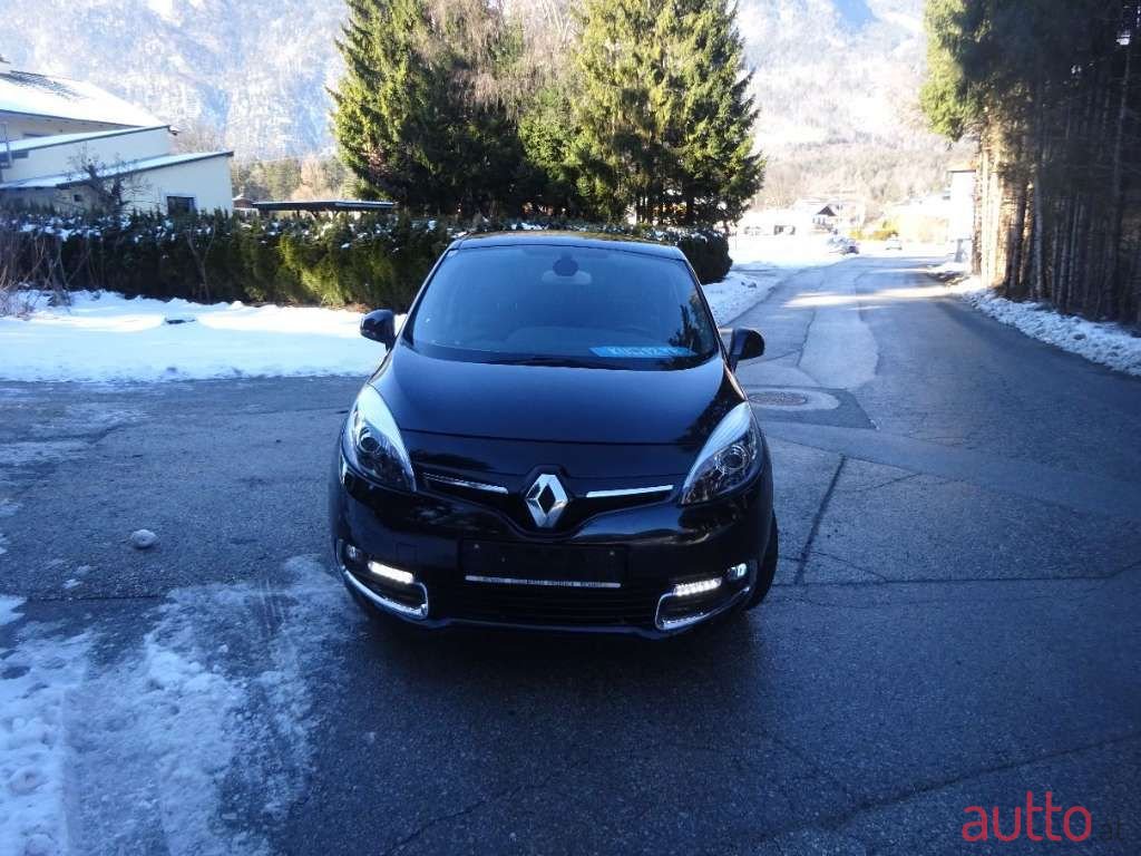 2016' Renault Scenic photo #5