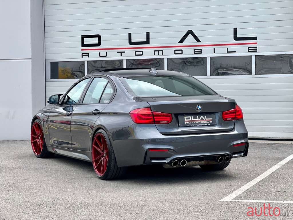 2012' BMW 3Er-Reihe photo #3