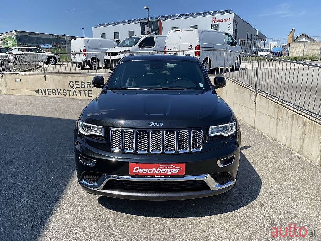 2016' Jeep Grand Cherokee photo #2