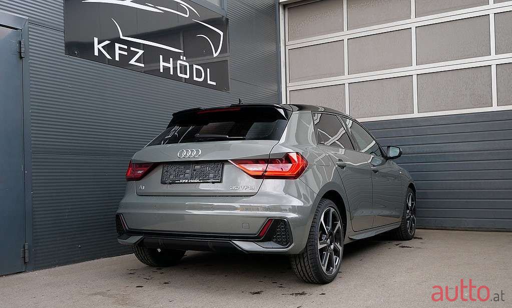 2018' Audi A1 photo #1