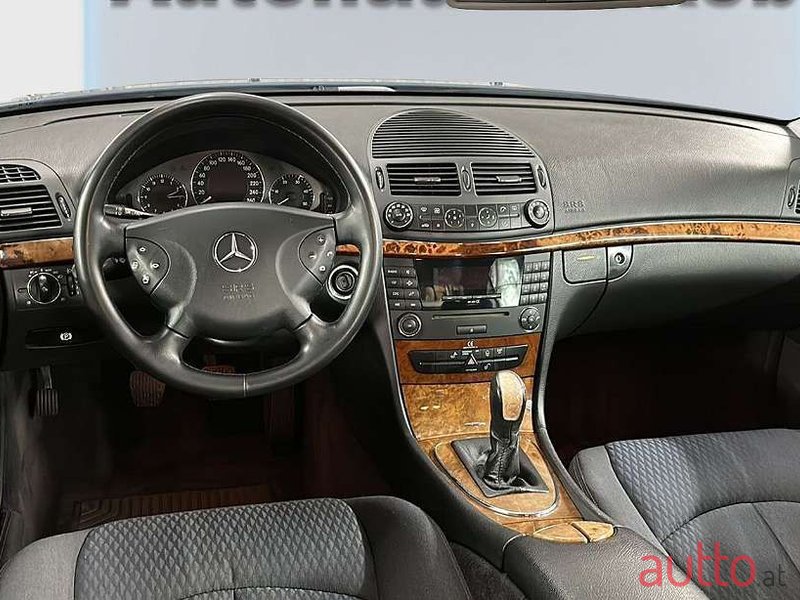 2003' Mercedes-Benz E-Klasse photo #4