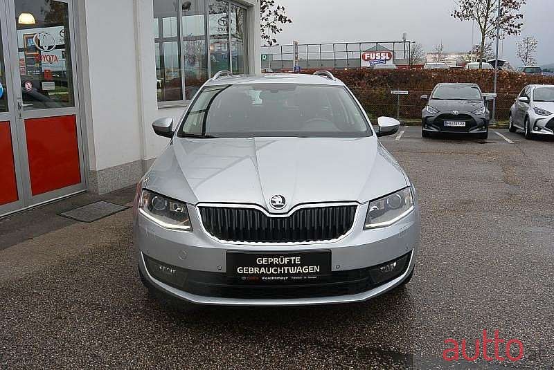 2015' Skoda Octavia photo #3