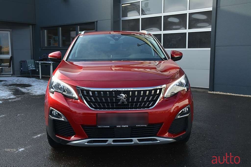 2018' Peugeot 3008 photo #2