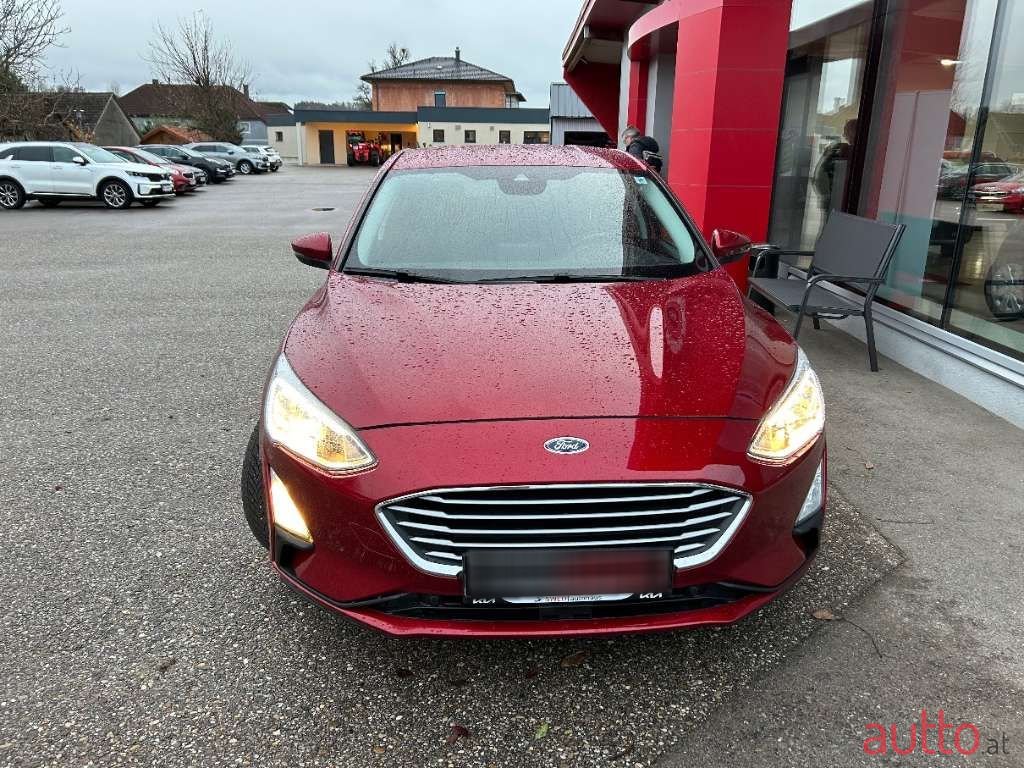 2019' Ford Focus photo #2