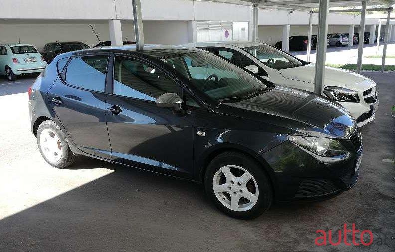 2008' SEAT Ibiza photo #1