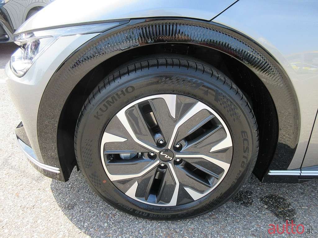 2023' Kia EV6 photo #3