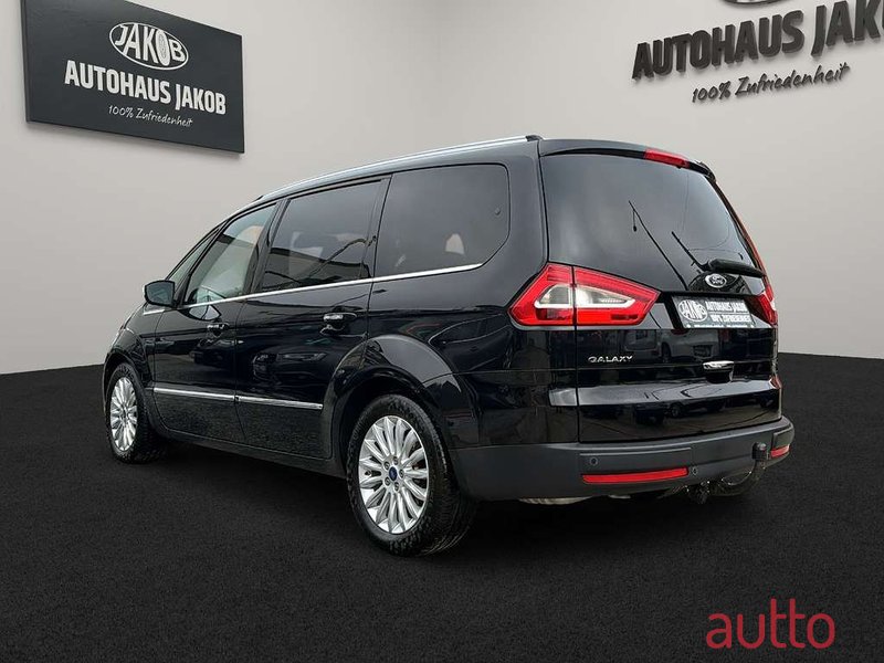 2015' Ford Galaxy photo #3