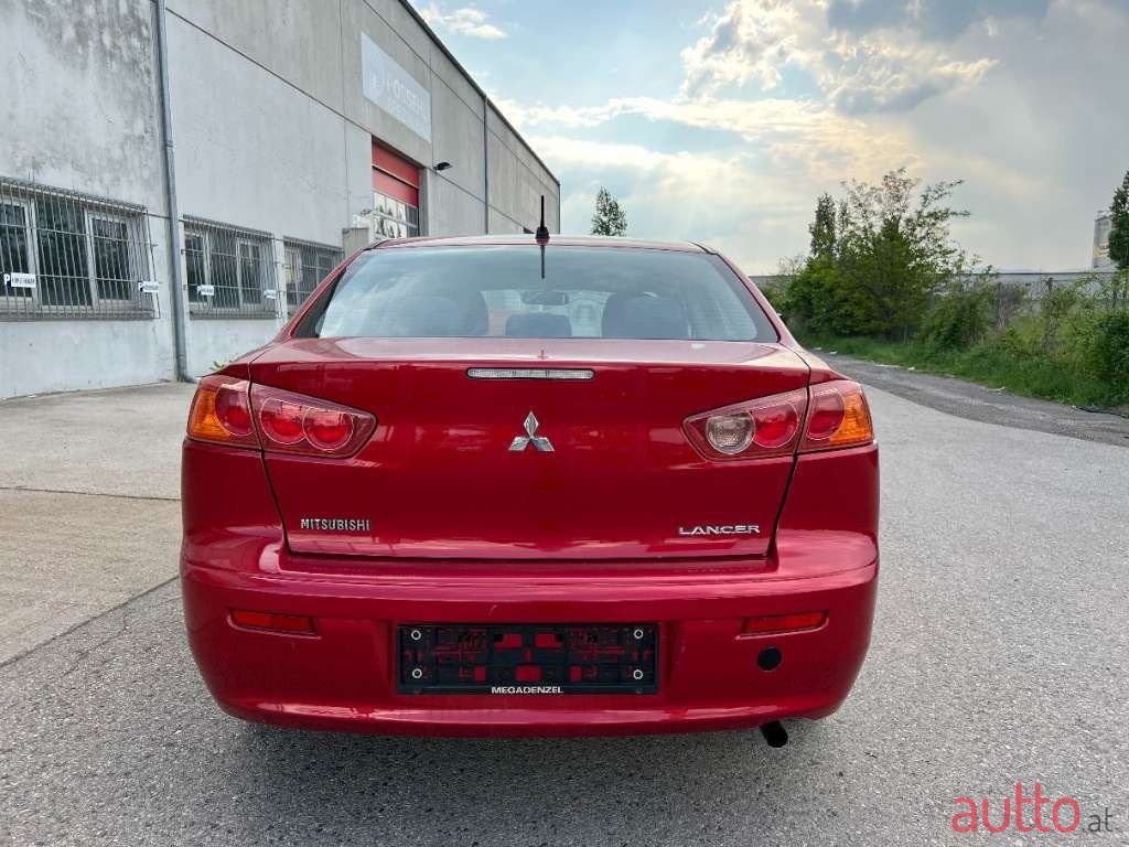 2010' Mitsubishi Lancer photo #6