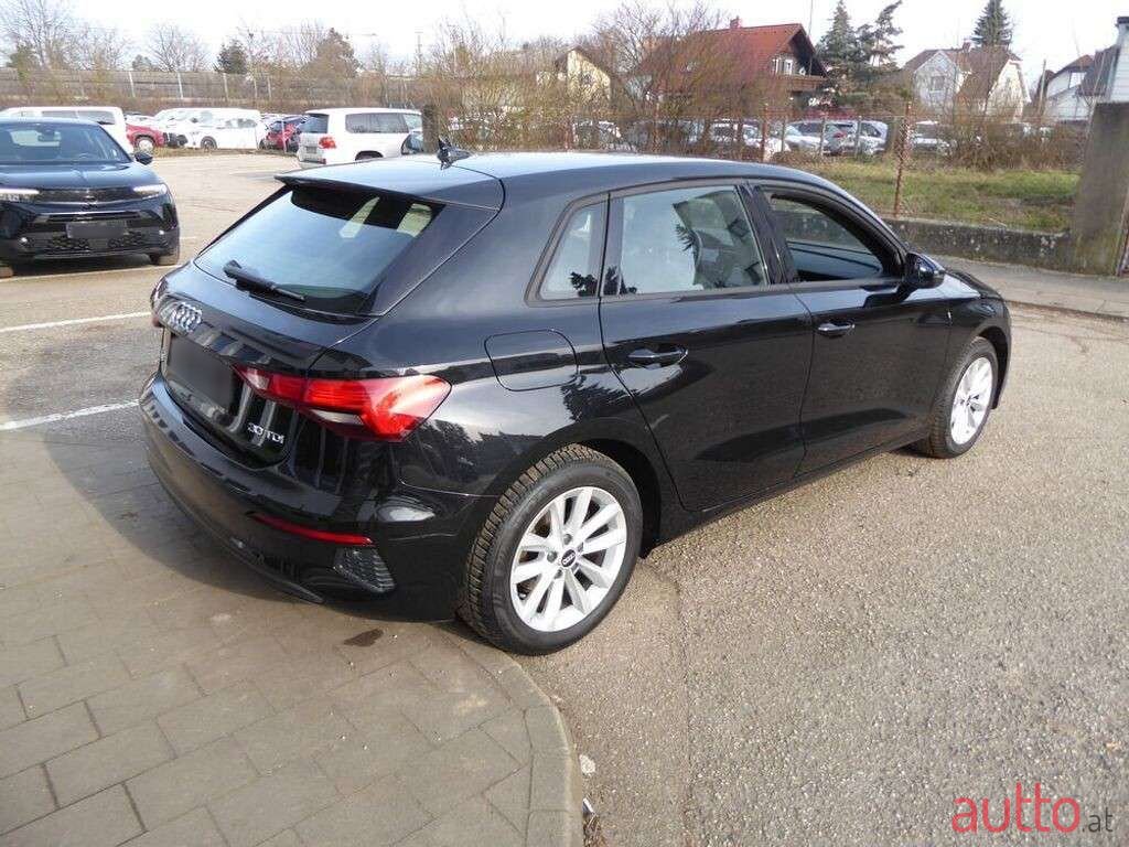 2021' Audi A3 photo #5