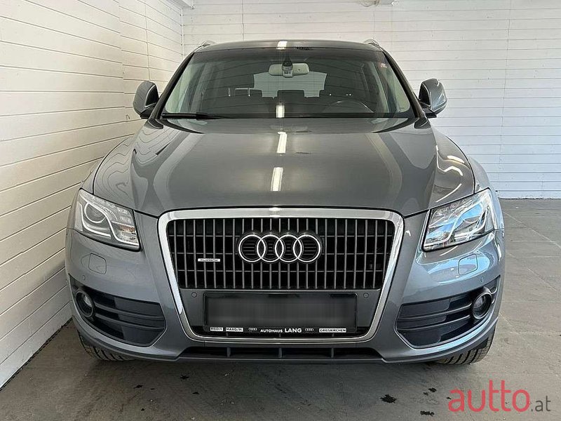 2012' Audi Q5 photo #2