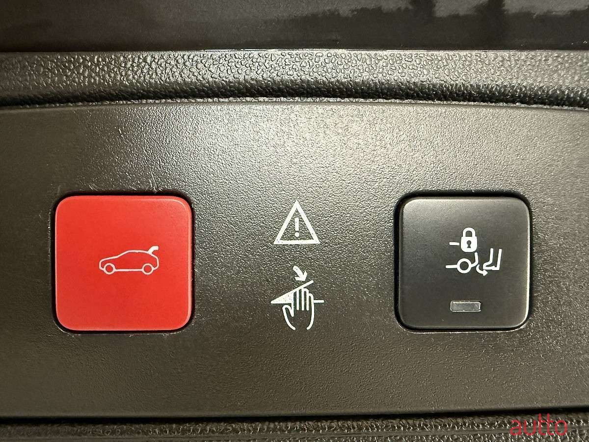 2018' Opel Grandland X photo #6