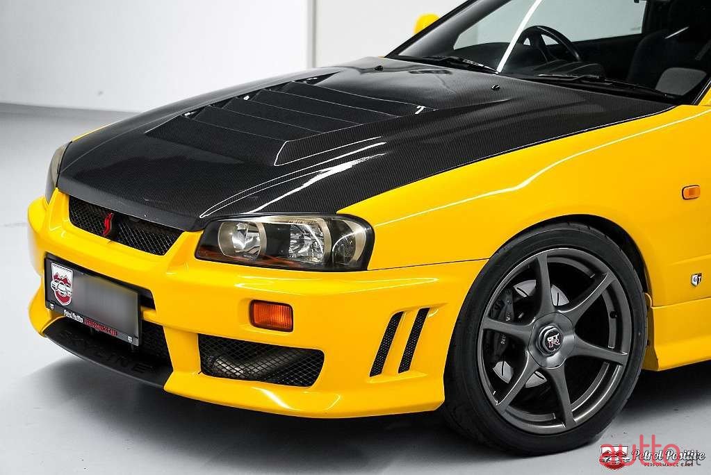 1999' Nissan Skyline photo #3