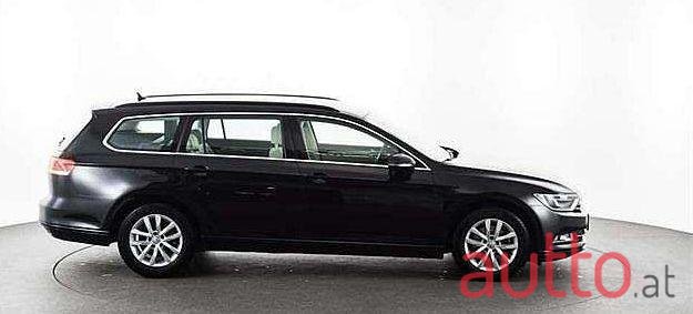 2018' Volkswagen Passat photo #1