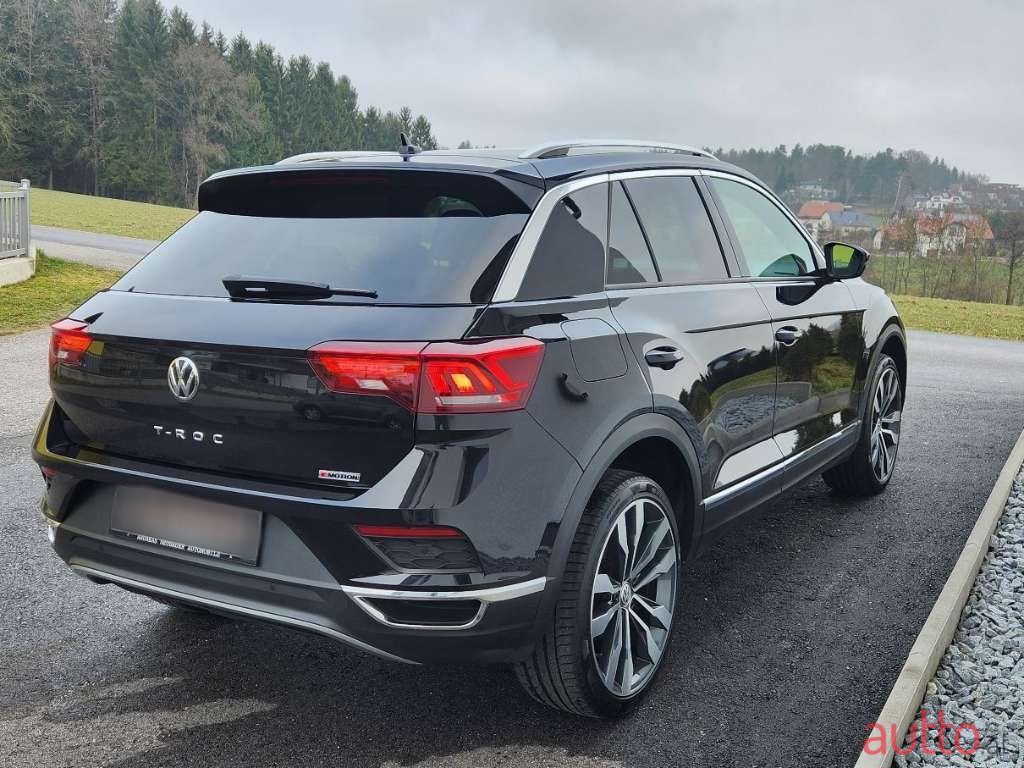 2018' Volkswagen T-Roc photo #6