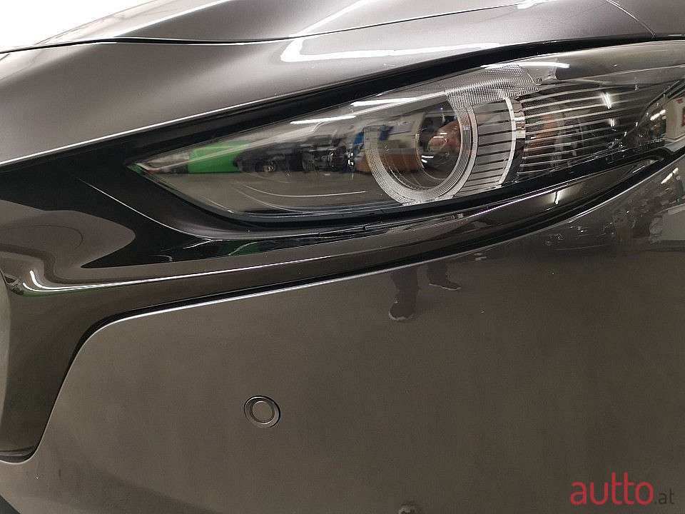 2023' Mazda Mazda3 photo #2