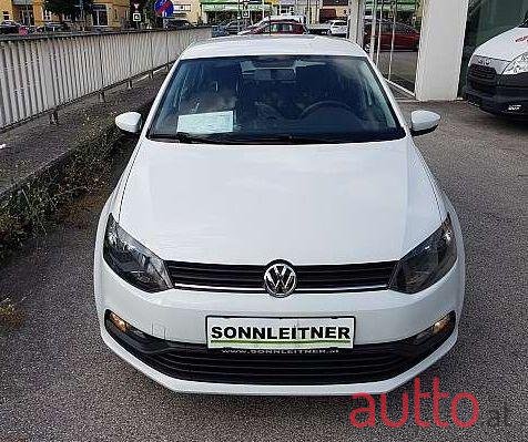 2014' Volkswagen Polo photo #1