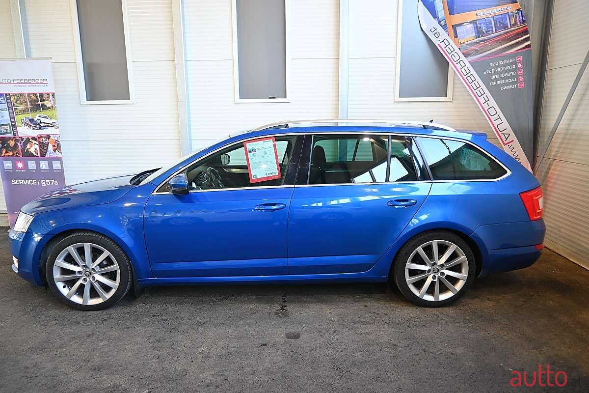 2013' Skoda Octavia photo #2