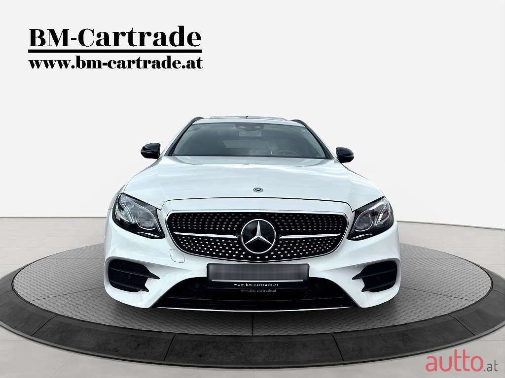 2020' Mercedes-Benz E-Klasse photo #3