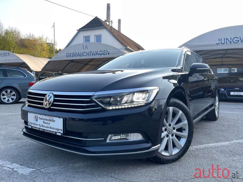 2017' Volkswagen Passat photo #3