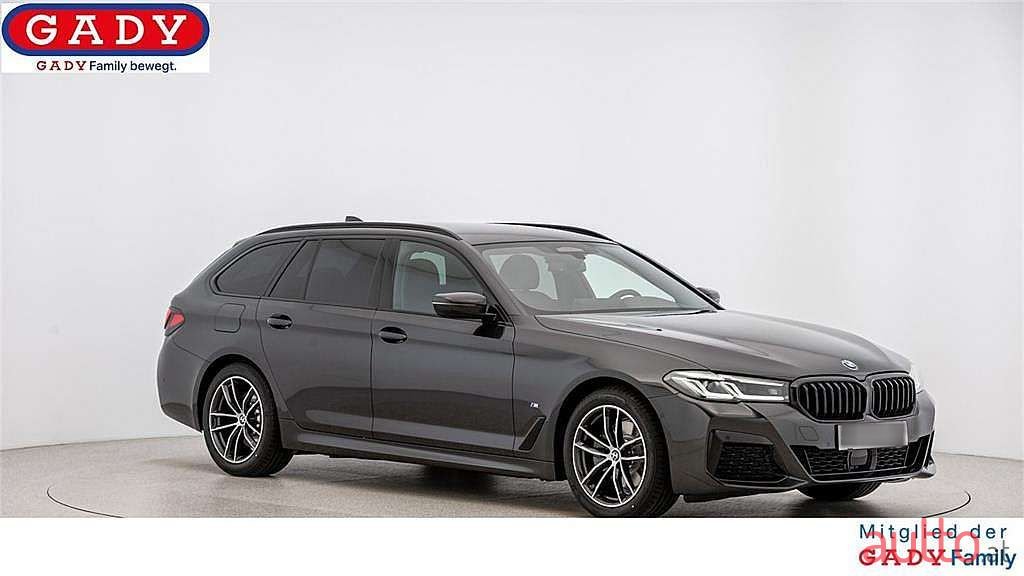 2022' BMW 5Er-Reihe photo #3
