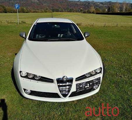 2010' Alfa Romeo 159 photo #3