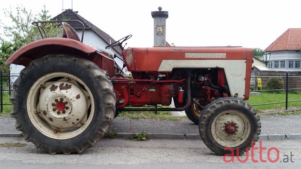 1976' McCormick 276 photo #1