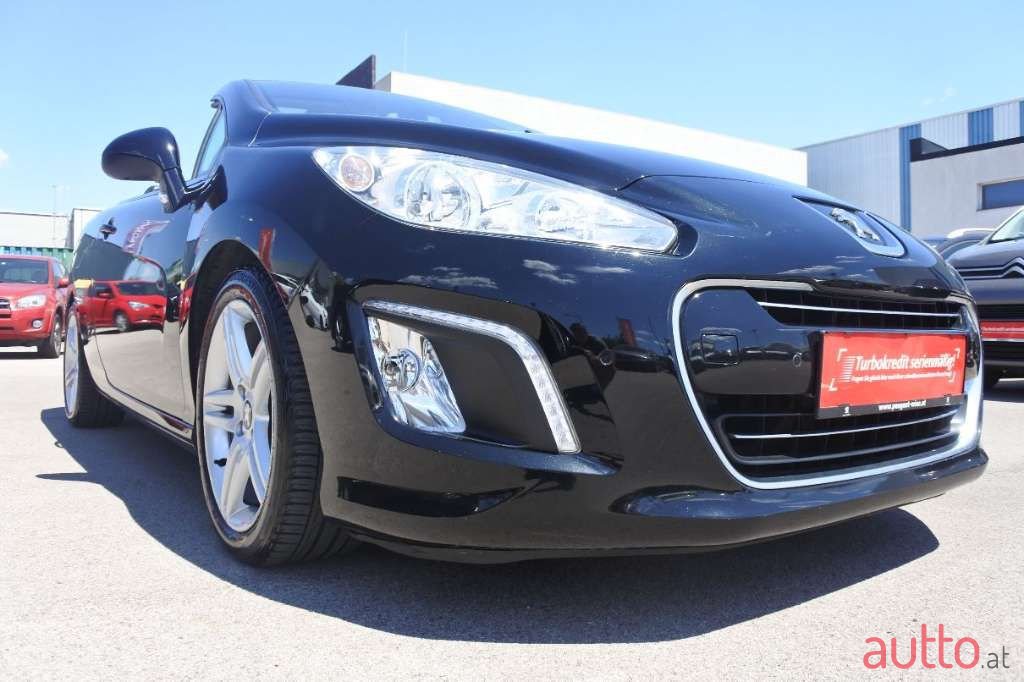 2011' Peugeot 308 photo #6