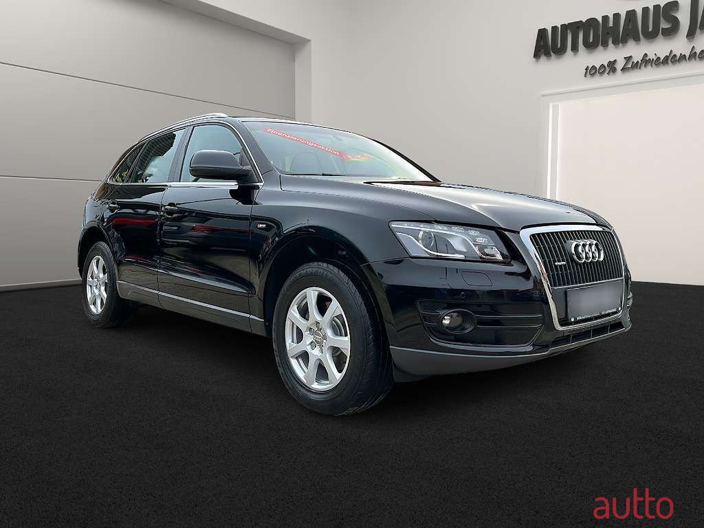 2012' Audi Q5 photo #1