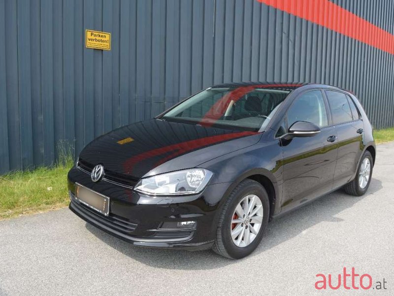 2013' Volkswagen Golf photo #5