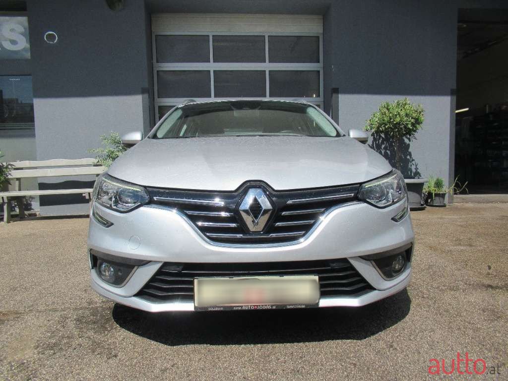 2017' Renault Megane photo #1
