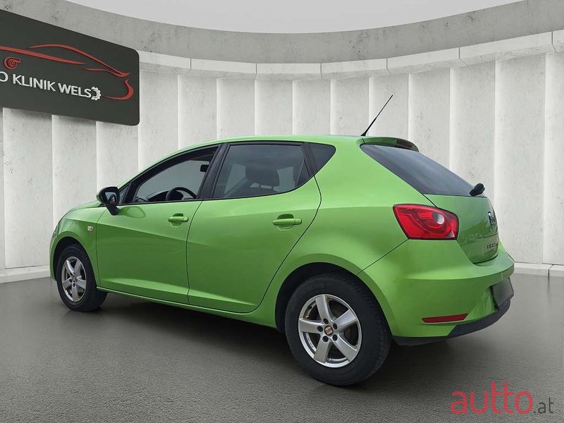 2013' SEAT Ibiza photo #3