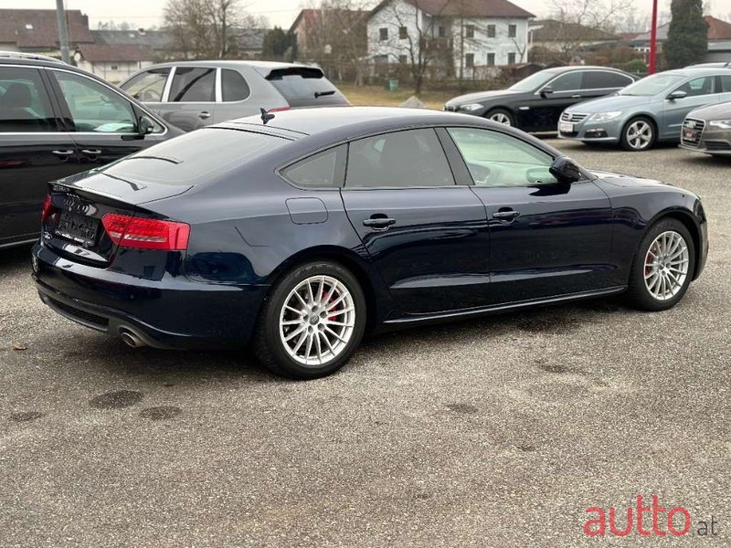 2011' Audi A5 photo #5