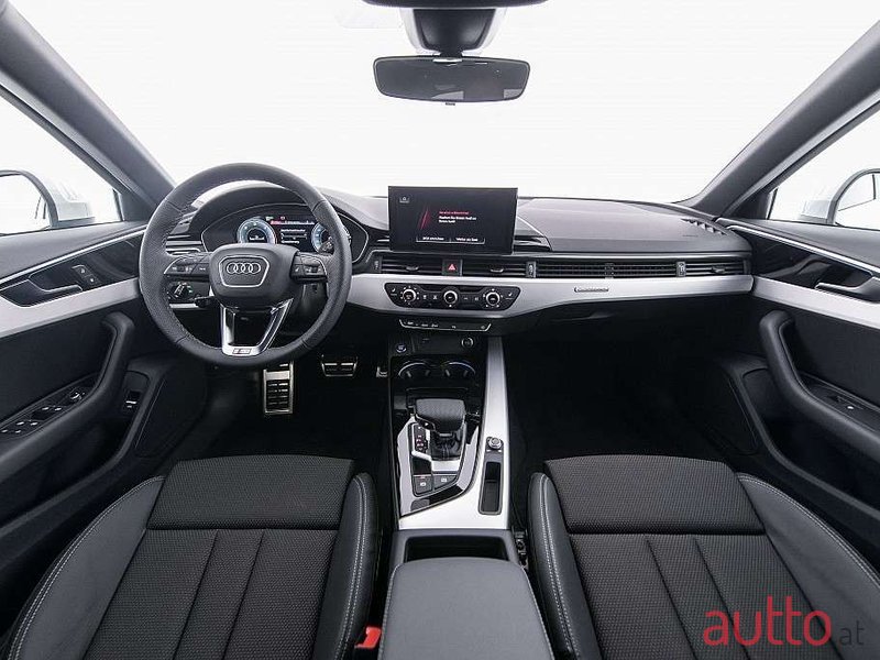 2022' Audi A4 photo #4