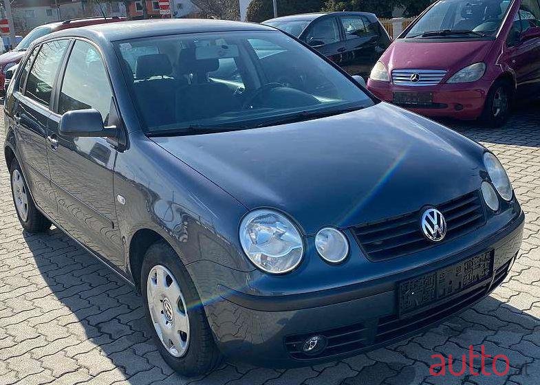 2004' Volkswagen Polo photo #1