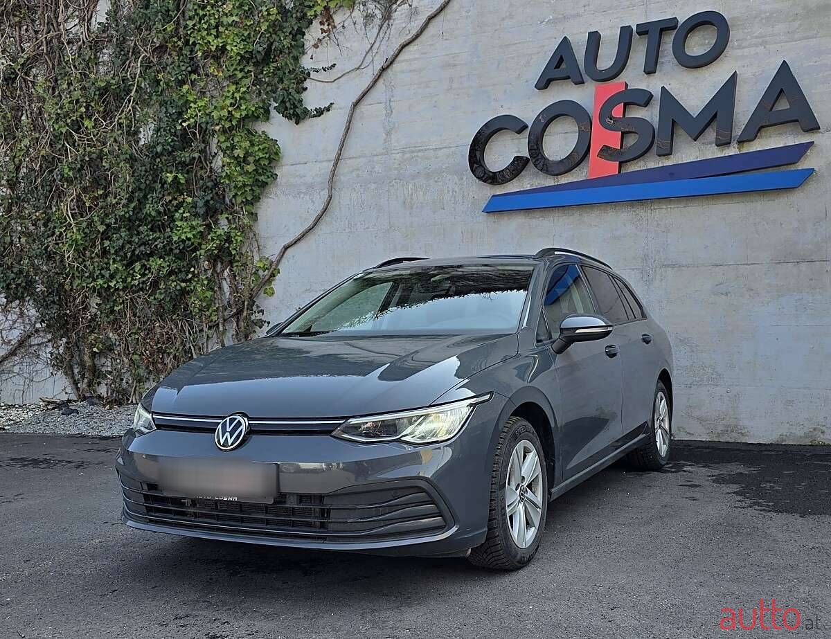 2022' Volkswagen Golf photo #1