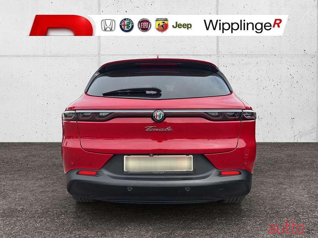 2022' Alfa Romeo Tonale photo #3