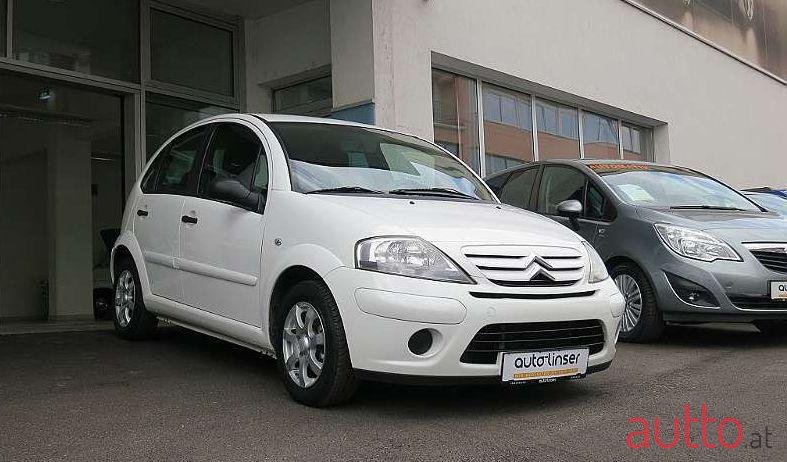 2009' Citroen C3 photo #2