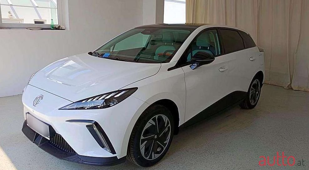 2023' MG MG4 photo #2