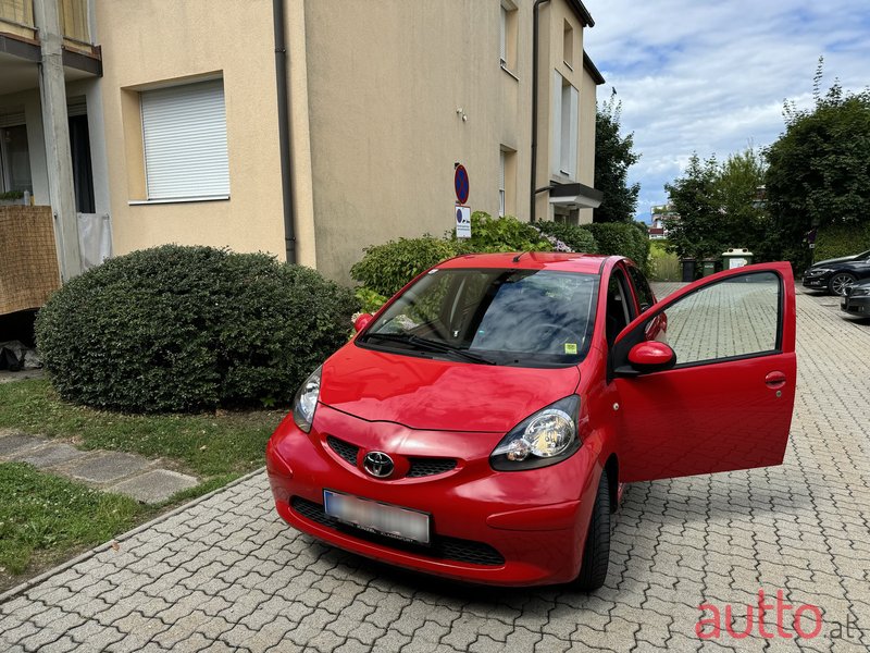 2008' Toyota Aygo VVTI photo #7