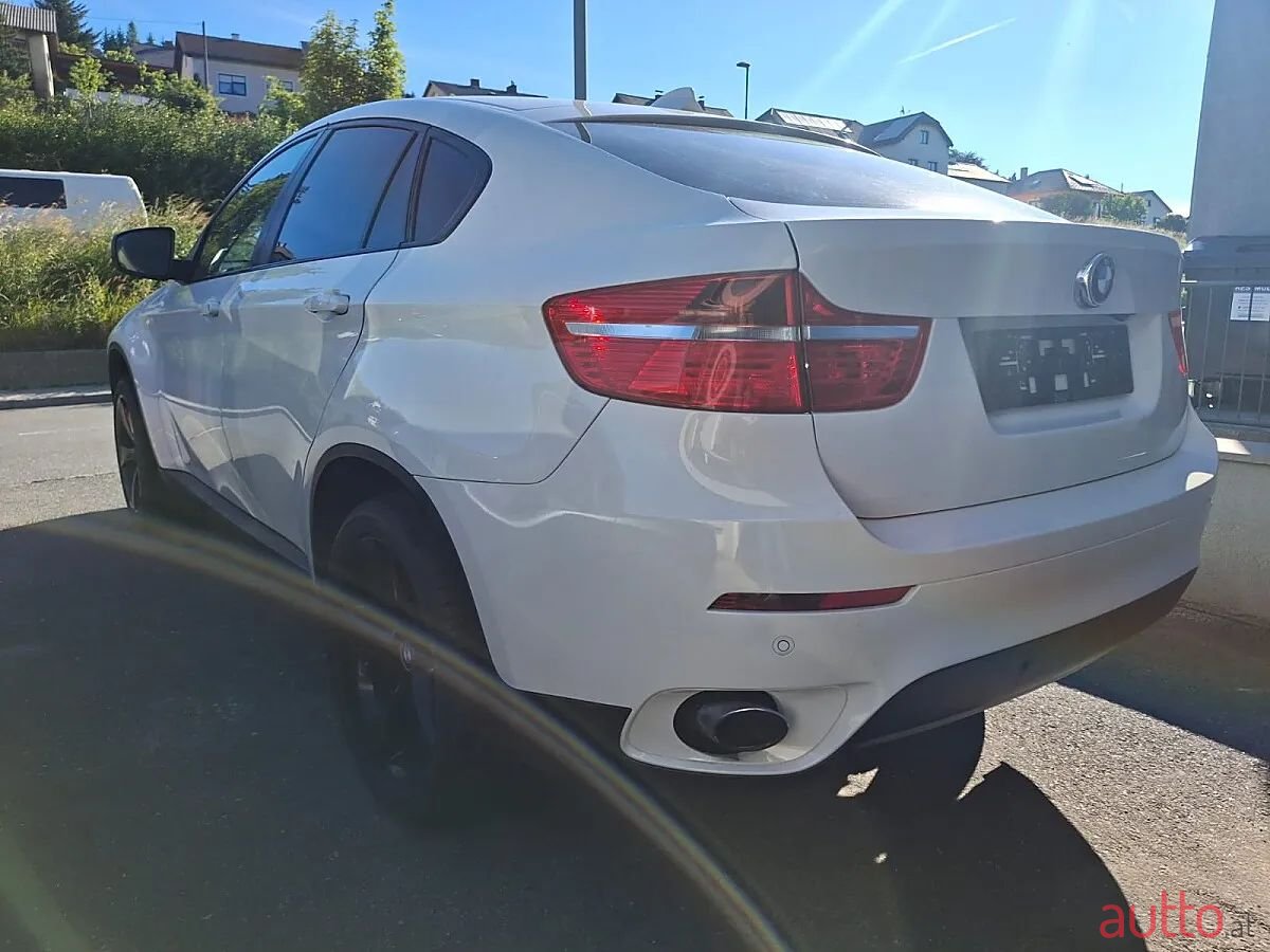 2010' BMW X6 photo #6