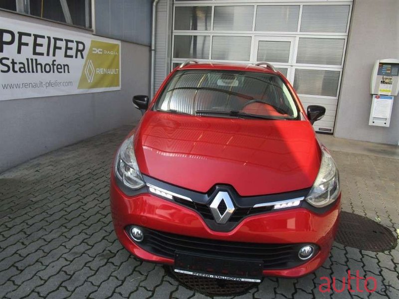 2013' Renault Clio photo #2