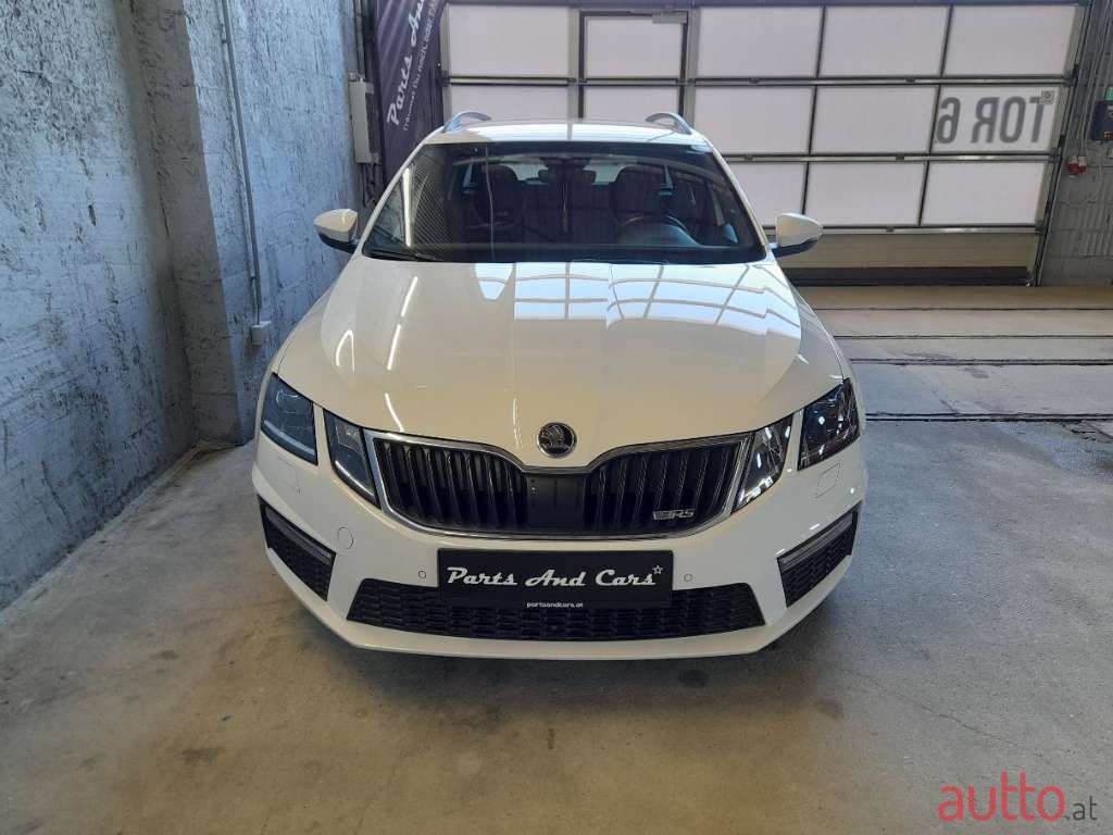2017' Skoda Octavia photo #2