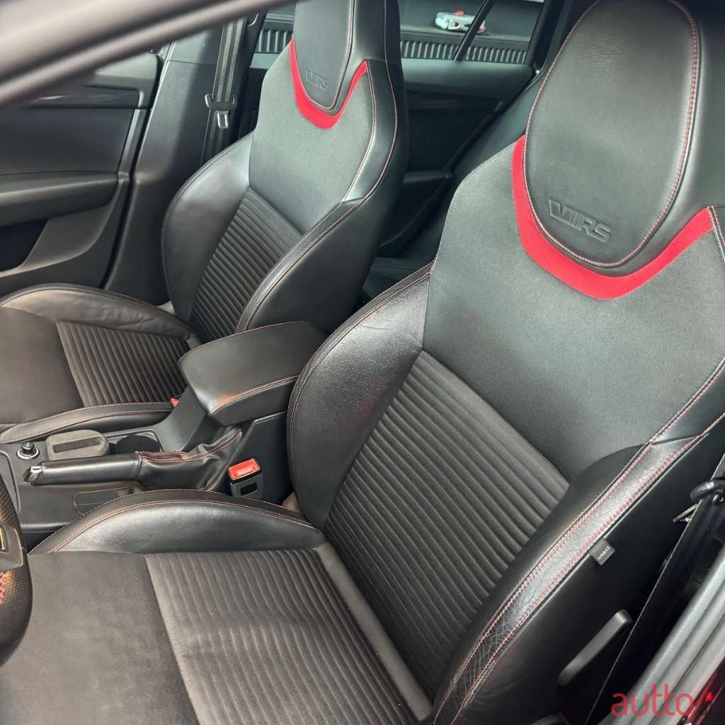 2013' Skoda Octavia photo #6