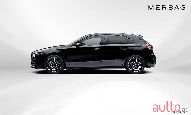 2021' Mercedes-Benz A-Klasse photo #1