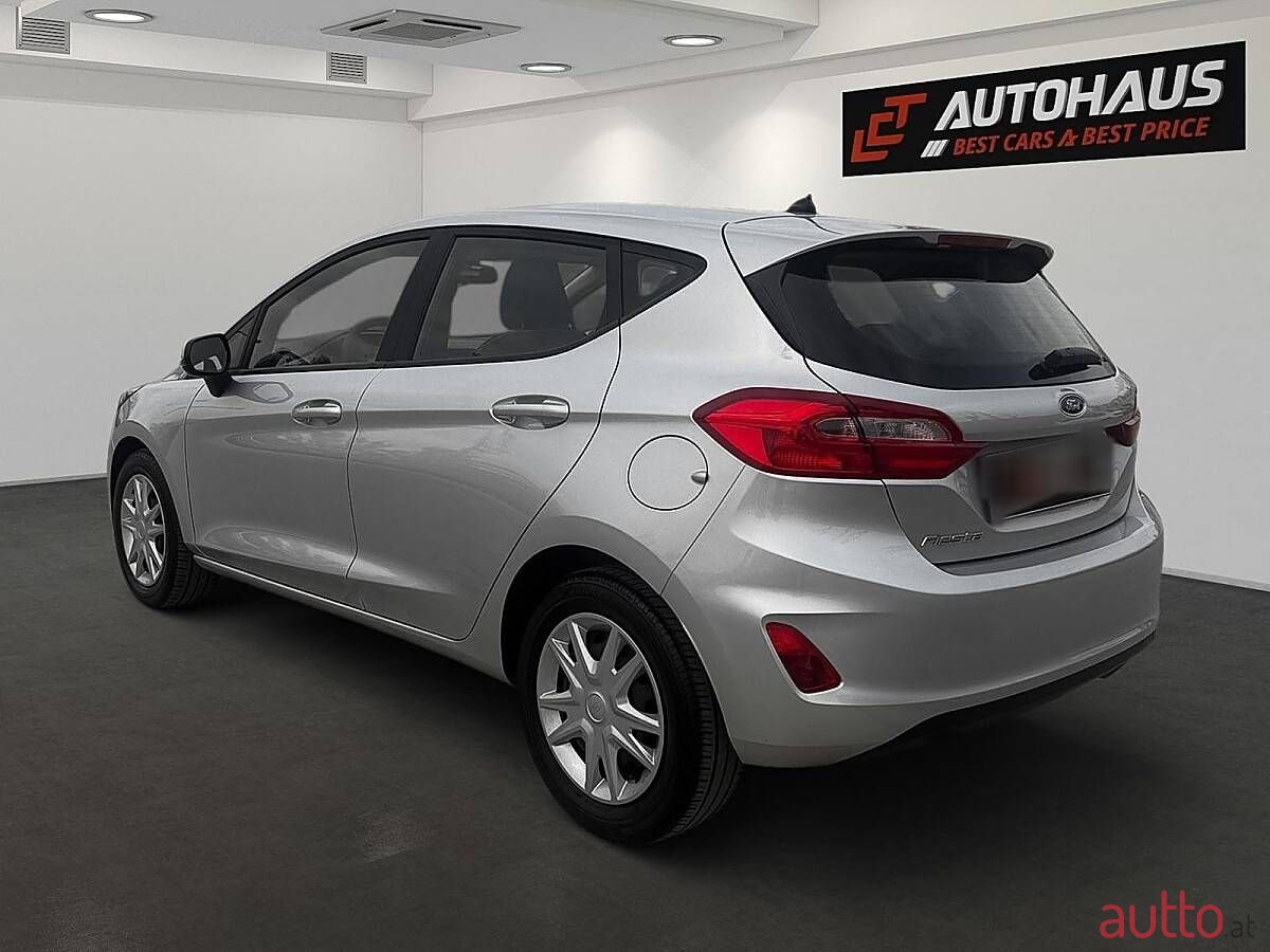 2017' Ford Fiesta photo #3