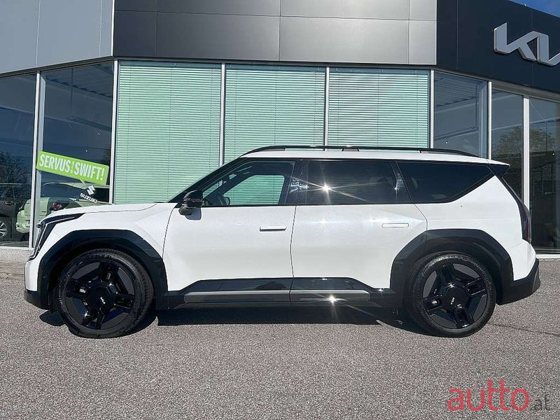 2023' Kia Ev9 photo #2